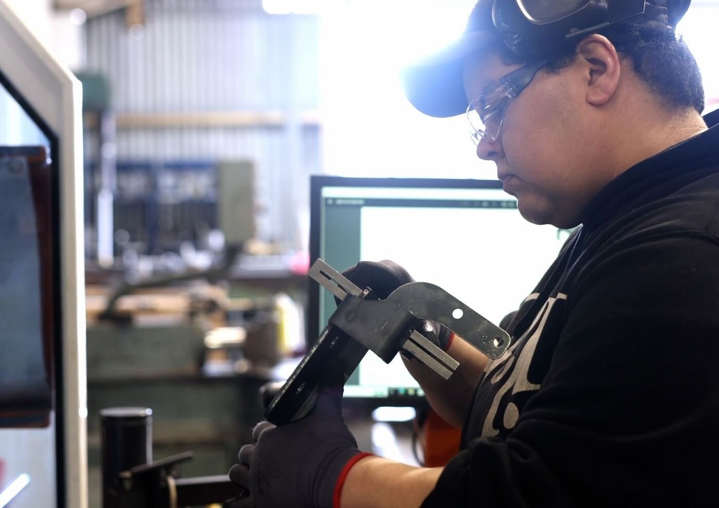Metalform engineer in the workshop